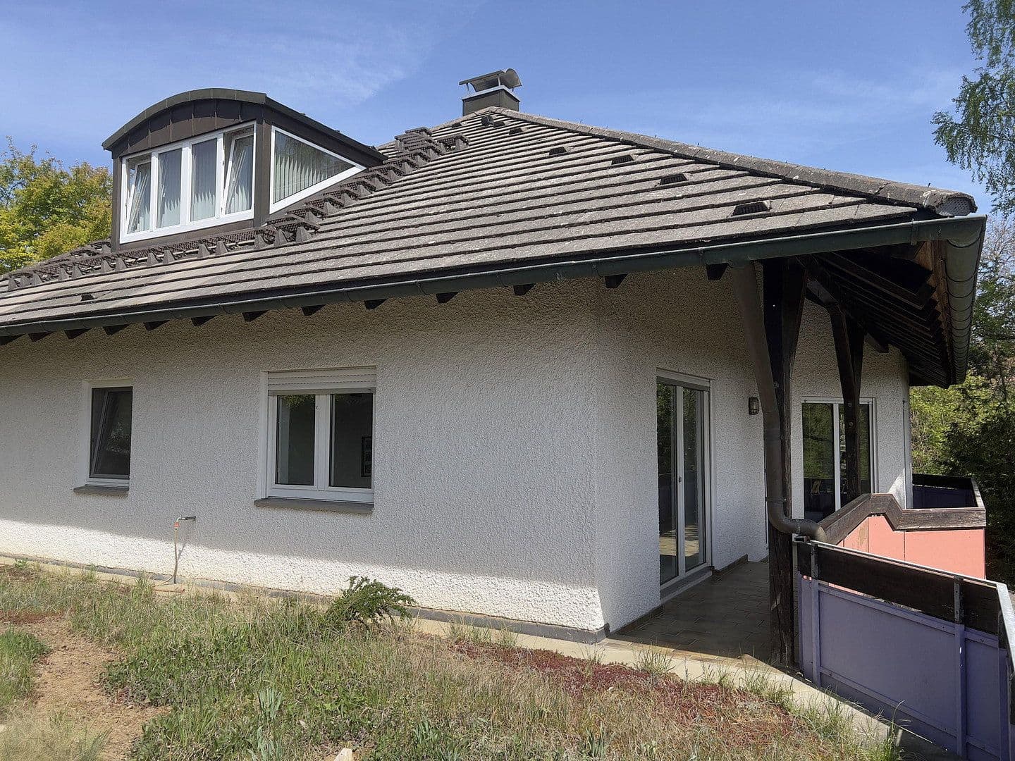 Predaj domu 316 m², pozemek 1.100 m², Günzburg, Bavorsko Predaj domu 316 m², pozemek 1.100 m², Günzburg, Bavorsko