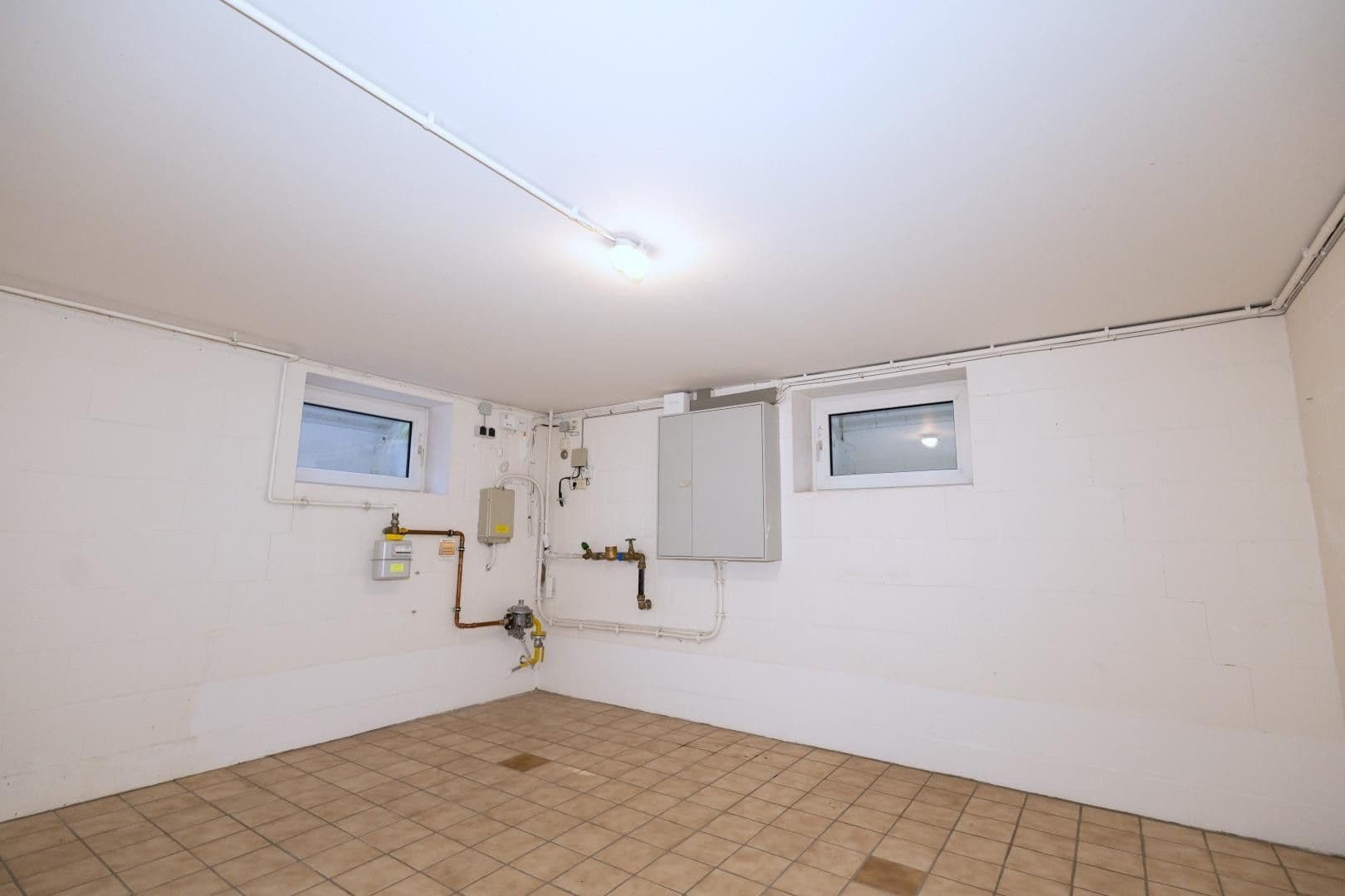Predaj domu 192 m², pozemek 674 m², Garbsen, Dolné Sasko Predaj domu 192 m², pozemek 674 m², Garbsen, Dolné Sasko