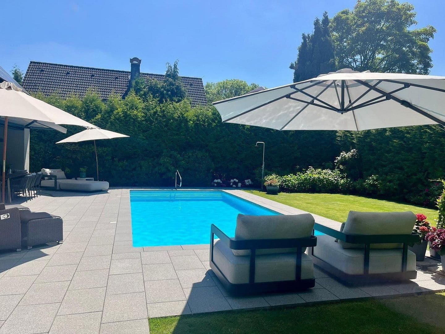 Predaj domu 244 m², pozemek 760 m², Krefeld, Severné Porýnie - Westfálsko Predaj domu 244 m², pozemek 760 m², Krefeld, Severné Porýnie - Westfálsko