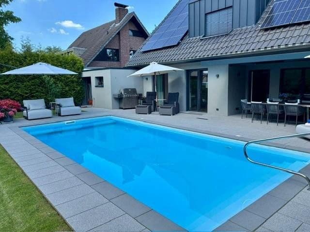 Predaj domu 244 m², pozemek 760 m², Krefeld, Severné Porýnie - Westfálsko Predaj domu 244 m², pozemek 760 m², Krefeld, Severné Porýnie - Westfálsko