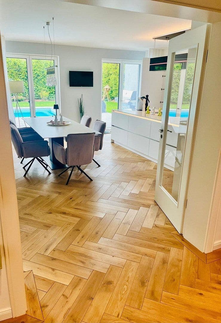 Predaj domu 244 m², pozemek 760 m², Krefeld, Severné Porýnie - Westfálsko Predaj domu 244 m², pozemek 760 m², Krefeld, Severné Porýnie - Westfálsko