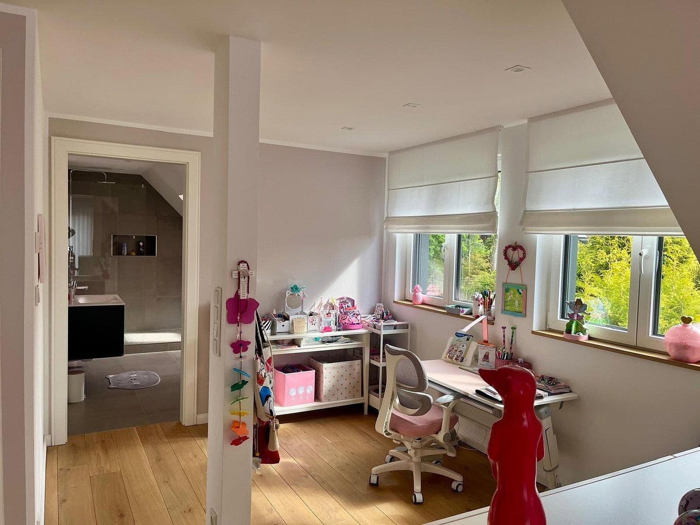 Predaj domu 244 m², pozemek 760 m², Krefeld, Severné Porýnie - Westfálsko Predaj domu 244 m², pozemek 760 m², Krefeld, Severné Porýnie - Westfálsko