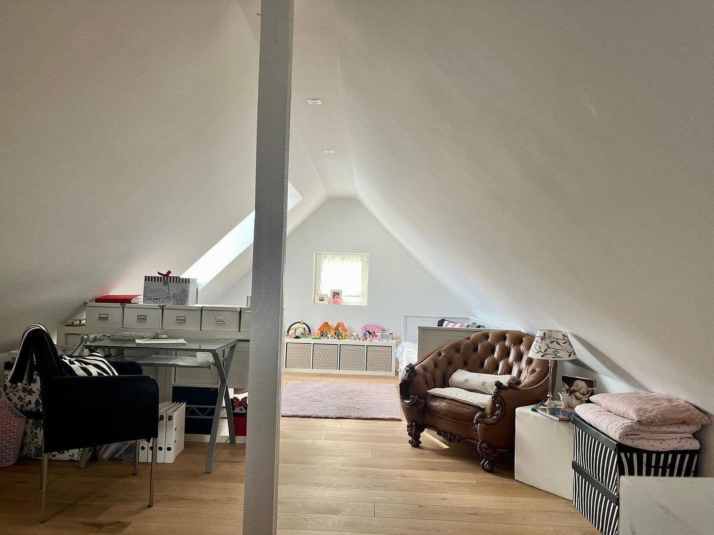 Predaj domu 244 m², pozemek 760 m², Krefeld, Severné Porýnie - Westfálsko Predaj domu 244 m², pozemek 760 m², Krefeld, Severné Porýnie - Westfálsko