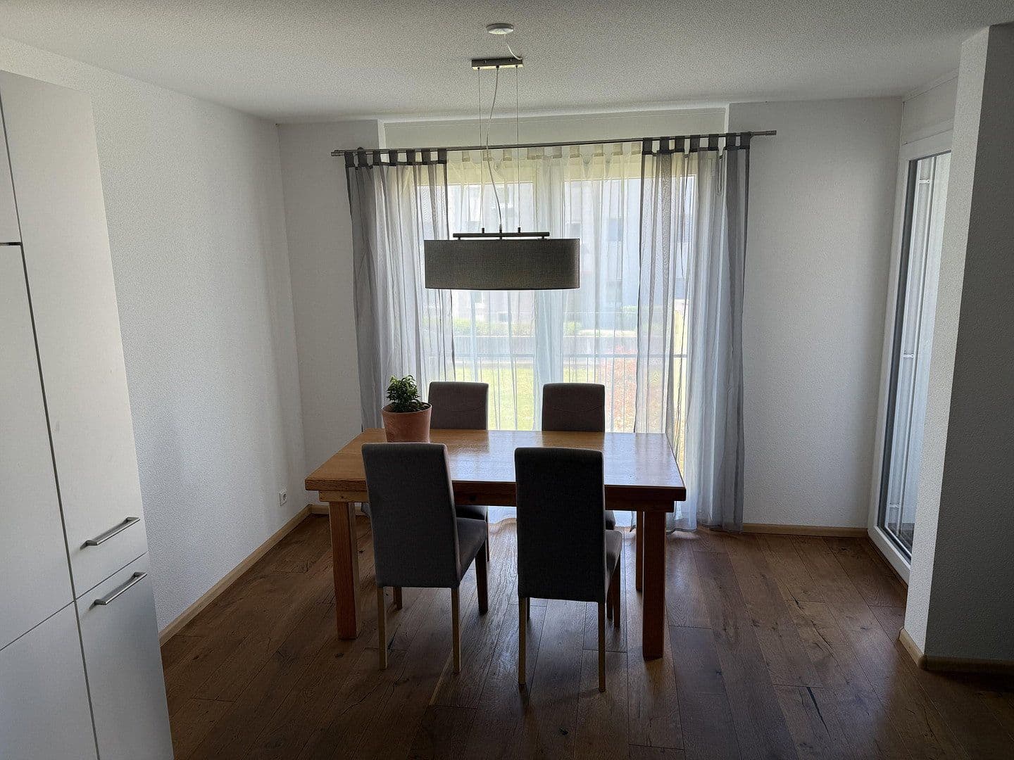 Predaj bytu 3-izbový 81 m², Gottmadingen, Bádensko-Wurttembersko Predaj bytu 3-izbový 81 m², Gottmadingen, Bádensko-Wurttembersko