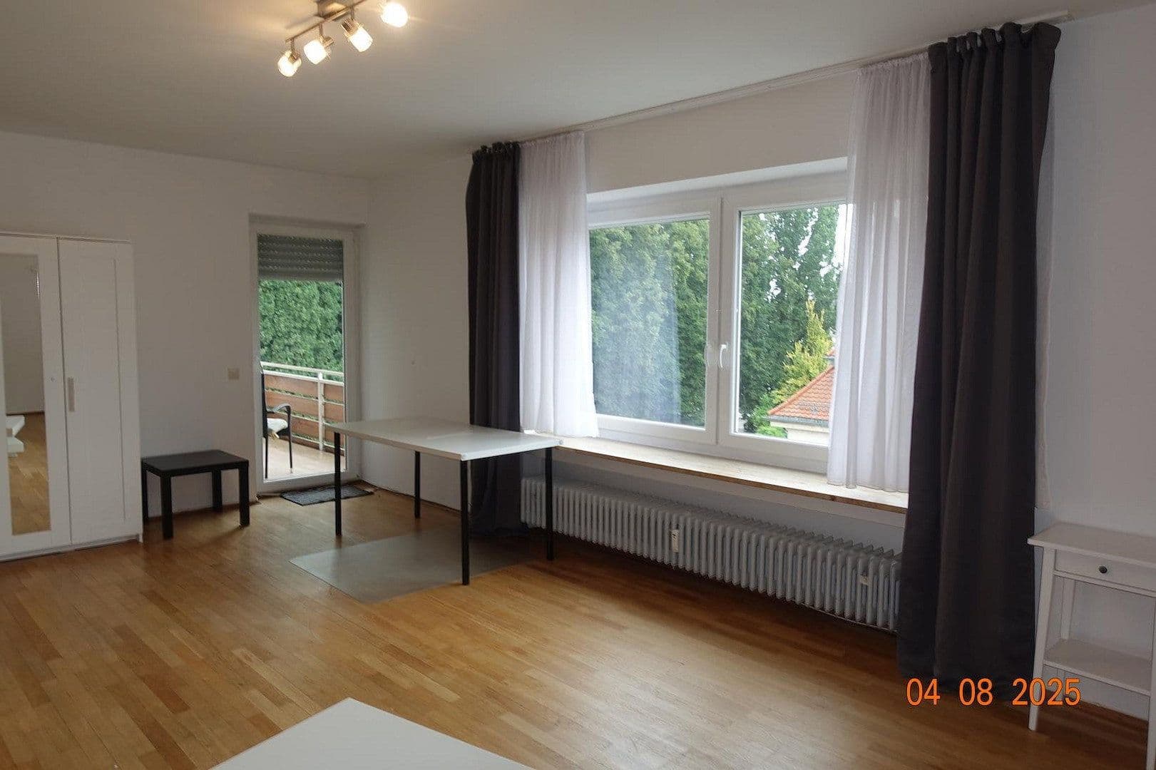 Predaj domu 1.570 m², pozemek 1.000 m², Deggendorf, Bavorsko Predaj domu 1.570 m², pozemek 1.000 m², Deggendorf, Bavorsko