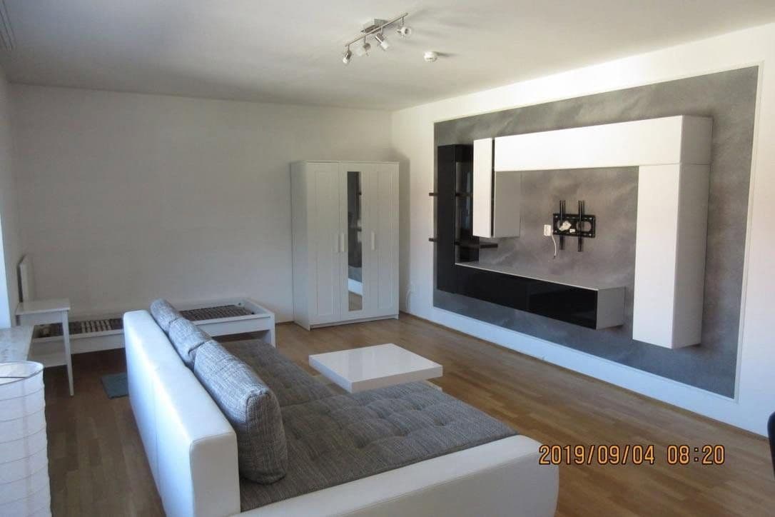Predaj domu 1.570 m², pozemek 1.000 m², Deggendorf, Bavorsko Predaj domu 1.570 m², pozemek 1.000 m², Deggendorf, Bavorsko