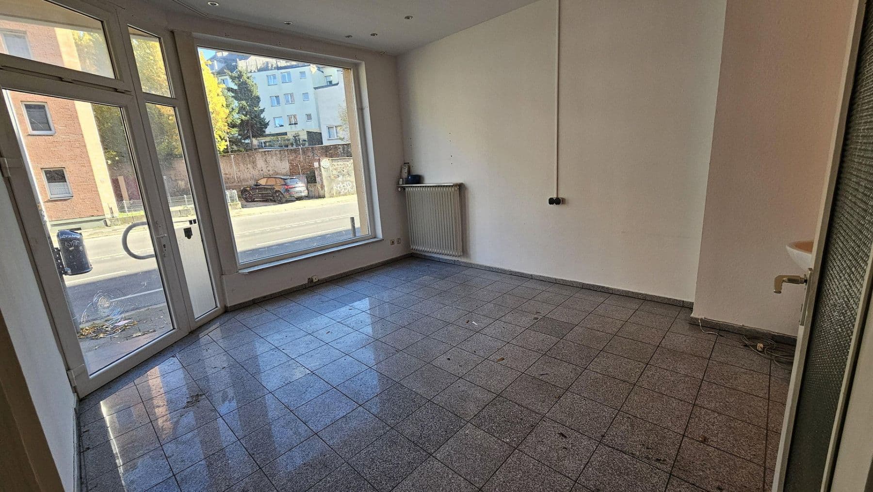 Prenájom nebytového priestoru 133 m², Sedanstr. 38, Aachen, Severné Porýnie - Westfálsko Prenájom nebytového priestoru 133 m², Sedanstr. 38, Aachen, Severné Porýnie - Westfálsko