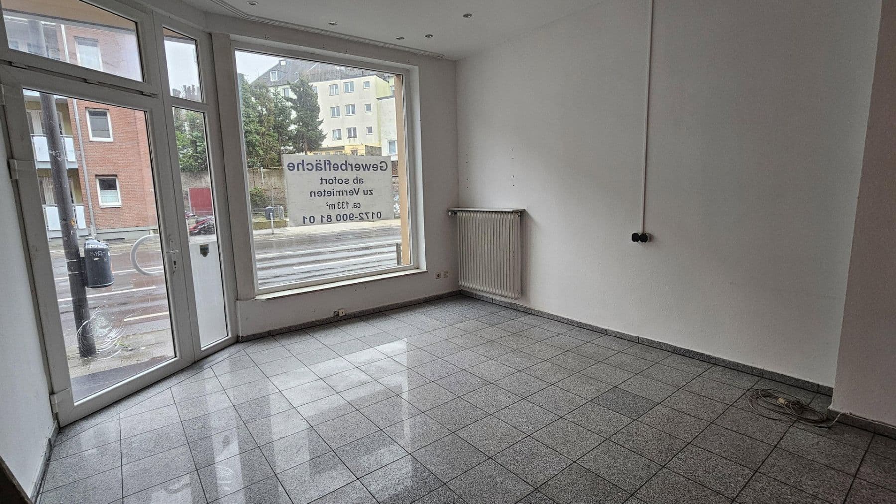 Prenájom nebytového priestoru 133 m², Sedanstr. 38, Aachen, Severné Porýnie - Westfálsko Prenájom nebytového priestoru 133 m², Sedanstr. 38, Aachen, Severné Porýnie - Westfálsko