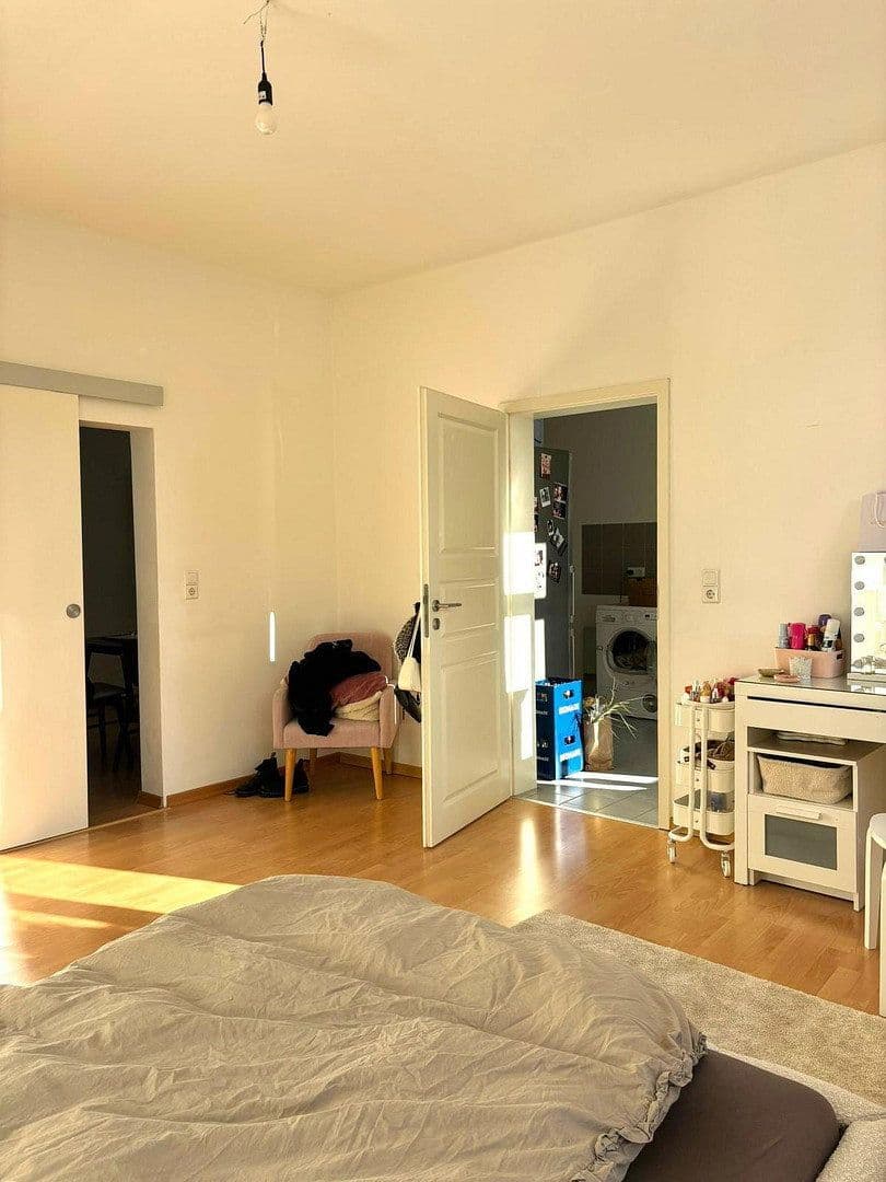 Prenájom bytu 3-izbový 77 m², Speyer, Porýnie-Falcko Prenájom bytu 3-izbový 77 m², Speyer, Porýnie-Falcko