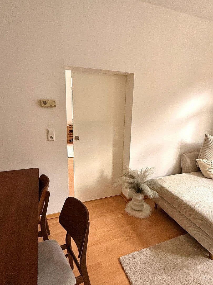 Prenájom bytu 3-izbový 77 m², Speyer, Porýnie-Falcko Prenájom bytu 3-izbový 77 m², Speyer, Porýnie-Falcko
