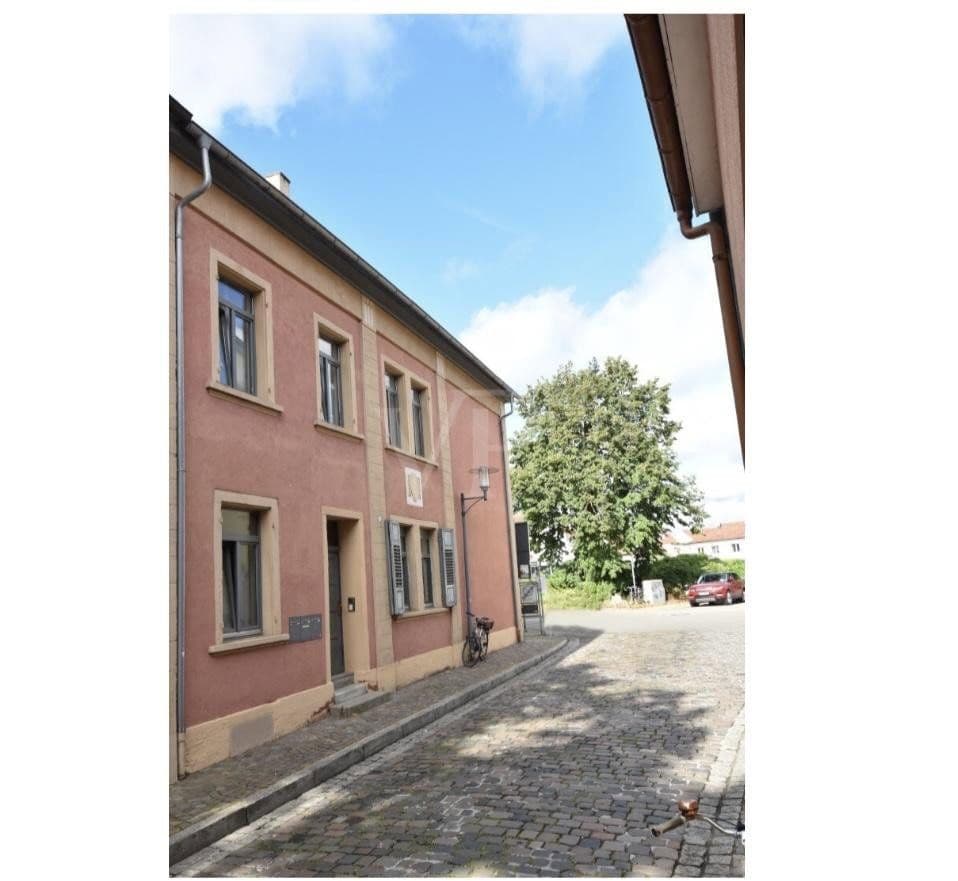 Prenájom bytu 3-izbový 77 m², Speyer, Porýnie-Falcko Prenájom bytu 3-izbový 77 m², Speyer, Porýnie-Falcko