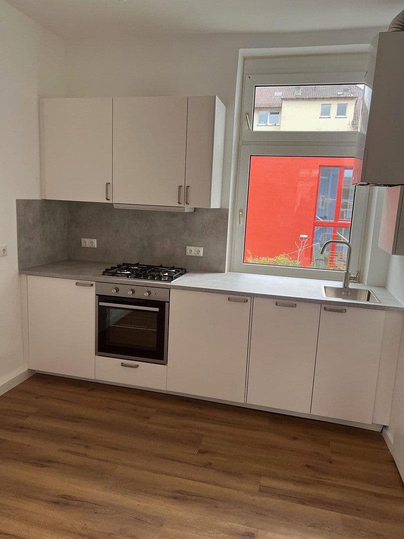 Prenájom bytu 1-izbový 39 m², Höhenstraße 32, Frankfurt am Main, Hesensko Prenájom bytu 1-izbový 39 m², Höhenstraße 32, Frankfurt am Main, Hesensko