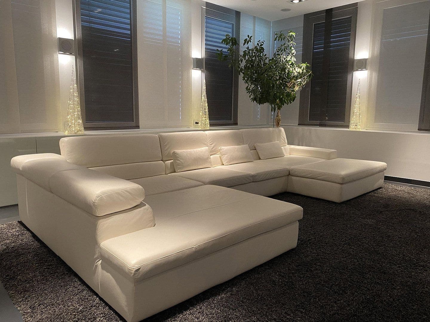 Prenájom kancelárie 304 m², Badstr. 131, Egloffstein, Bavorsko Prenájom kancelárie 304 m², Badstr. 131, Egloffstein, Bavorsko