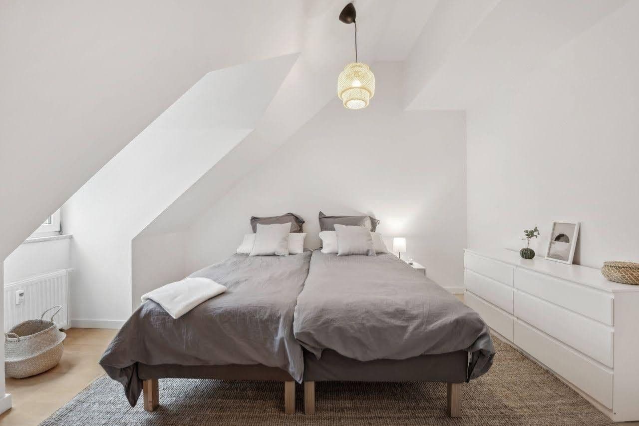 Prenájom bytu 2-izbový 75 m², Axel-von-Ambesser-str. 9, München, Bavorsko Prenájom bytu 2-izbový 75 m², Axel-von-Ambesser-str. 9, München, Bavorsko