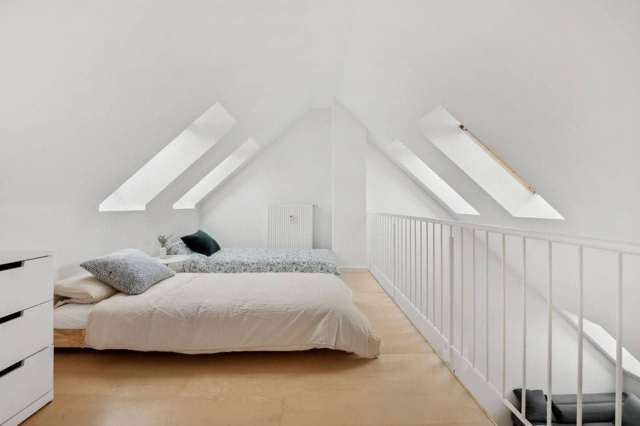 Prenájom bytu 2-izbový 75 m², Axel-von-Ambesser-str. 9, München, Bavorsko Prenájom bytu 2-izbový 75 m², Axel-von-Ambesser-str. 9, München, Bavorsko