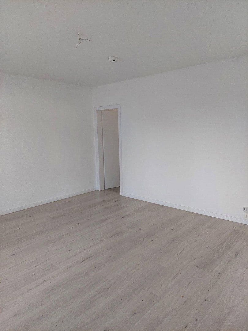 Prenájom bytu 1-izbový 41 m², Mettmann, Severné Porýnie - Westfálsko Prenájom bytu 1-izbový 41 m², Mettmann, Severné Porýnie - Westfálsko