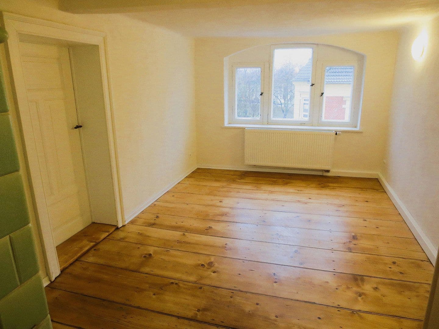 Predaj domu 360 m², pozemek 570 m², Žitava, Sasko Predaj domu 360 m², pozemek 570 m², Žitava, Sasko