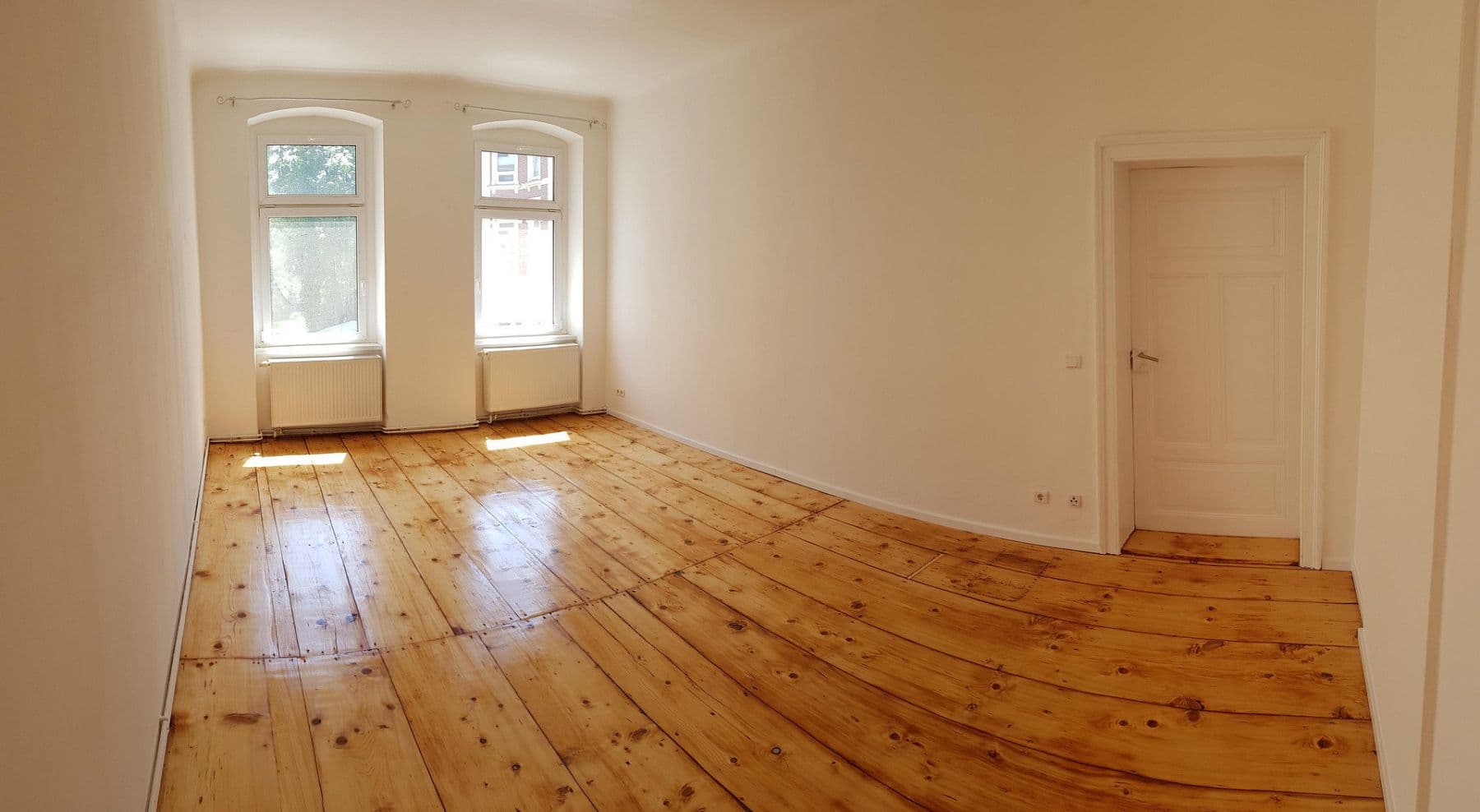 Predaj domu 360 m², pozemek 570 m², Žitava, Sasko Predaj domu 360 m², pozemek 570 m², Žitava, Sasko