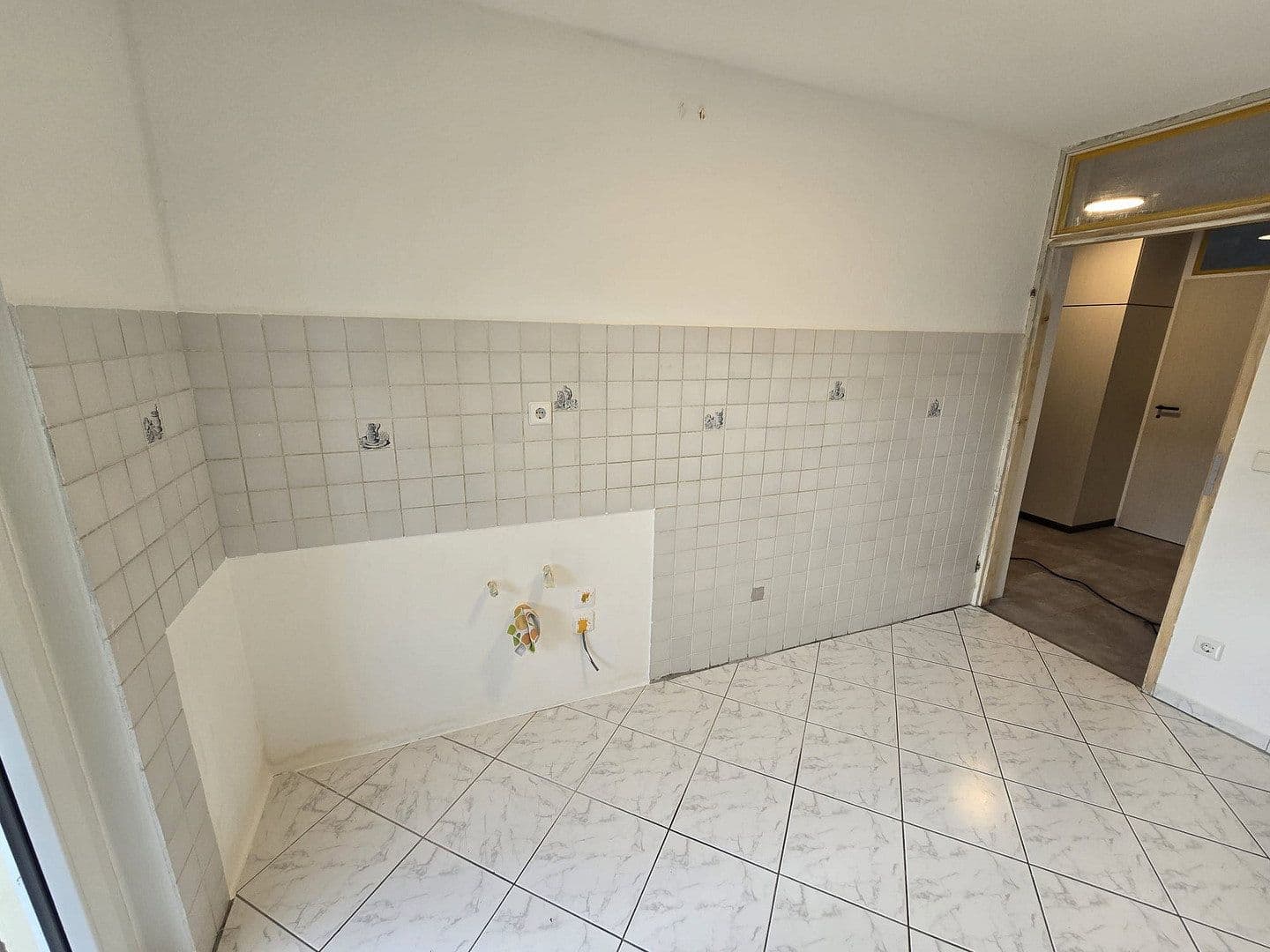 Prenájom bytu 2-izbový 78 m², Biberach an der Riß, Bádensko-Wurttembersko Prenájom bytu 2-izbový 78 m², Biberach an der Riß, Bádensko-Wurttembersko