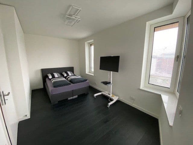 Prenájom bytu 3-izbový 107 m², Überseeallee 8, Hamburg, Hamburg Prenájom bytu 3-izbový 107 m², Überseeallee 8, Hamburg, Hamburg