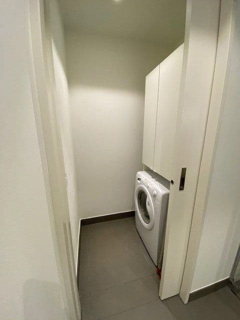 Prenájom bytu 3-izbový 107 m², Überseeallee 8, Hamburg, Hamburg Prenájom bytu 3-izbový 107 m², Überseeallee 8, Hamburg, Hamburg