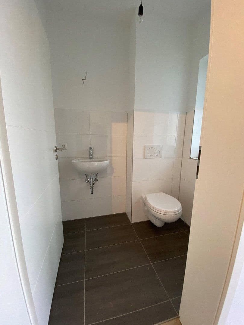 Prenájom domu 125 m², pozemek 310 m², Hainbuchenweg 3a, Lauenburg/Elbe, Šlezvicko-Holštajnsko Prenájom domu 125 m², pozemek 310 m², Hainbuchenweg 3a, Lauenburg/Elbe, Šlezvicko-Holštajnsko