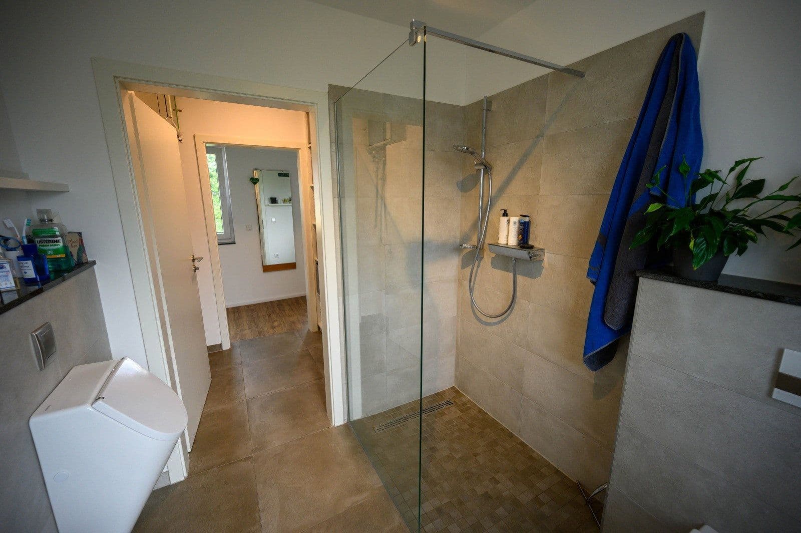 Prenájom bytu 2-izbový 94 m², Essen, Severné Porýnie - Westfálsko Prenájom bytu 2-izbový 94 m², Essen, Severné Porýnie - Westfálsko
