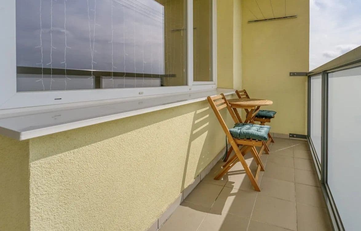 Prenájom bytu 3-izbový 67 m², Poznaňská, Praha, Praha Prenájom bytu 3-izbový 67 m², Poznaňská, Praha, Praha