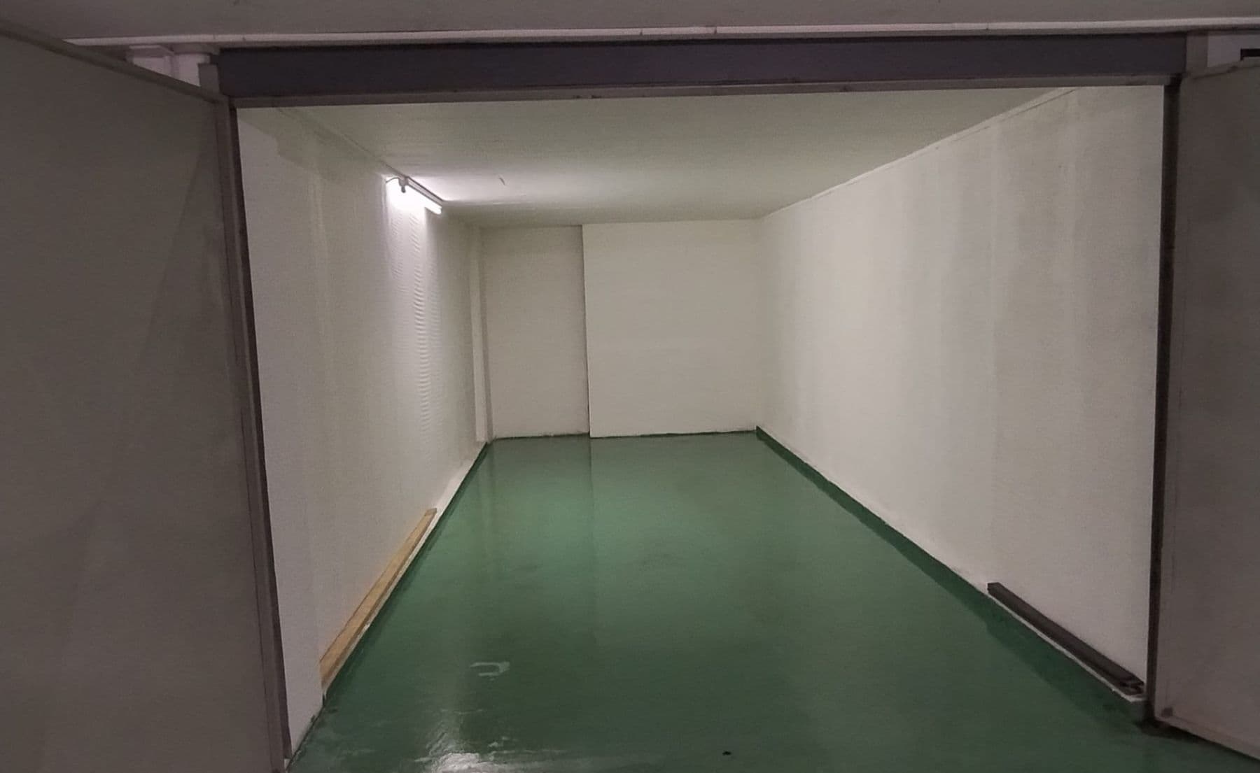 Prenájom garáže 18 m², Nušlova, Praha, Praha Prenájom garáže 18 m², Nušlova, Praha, Praha