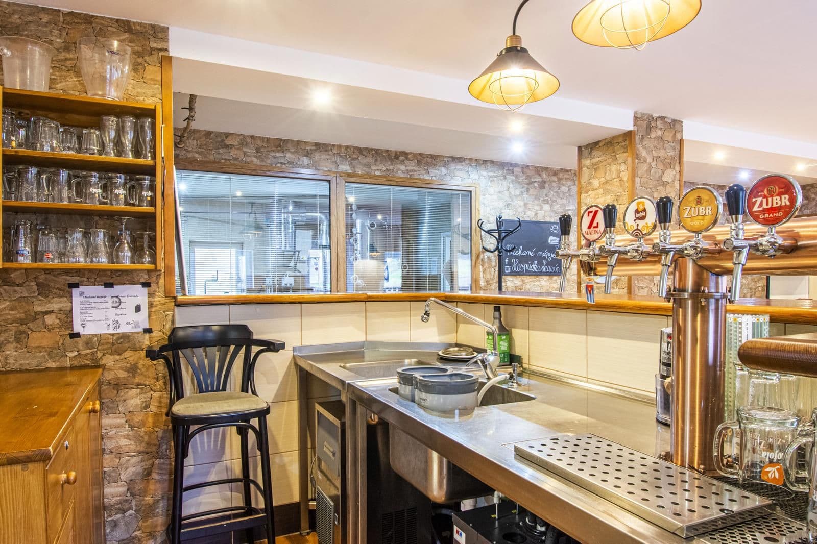Predaj nebytového priestoru 464 m², Rajnochovice, Zlínský kraj Predaj nebytového priestoru 464 m², Rajnochovice, Zlínský kraj