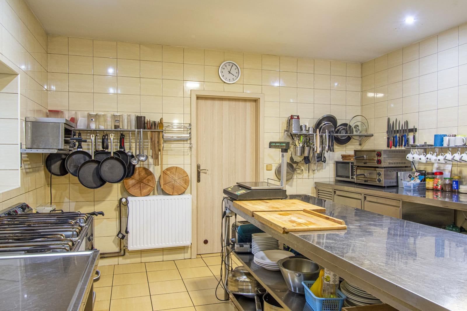Predaj nebytového priestoru 464 m², Rajnochovice, Zlínský kraj Predaj nebytového priestoru 464 m², Rajnochovice, Zlínský kraj