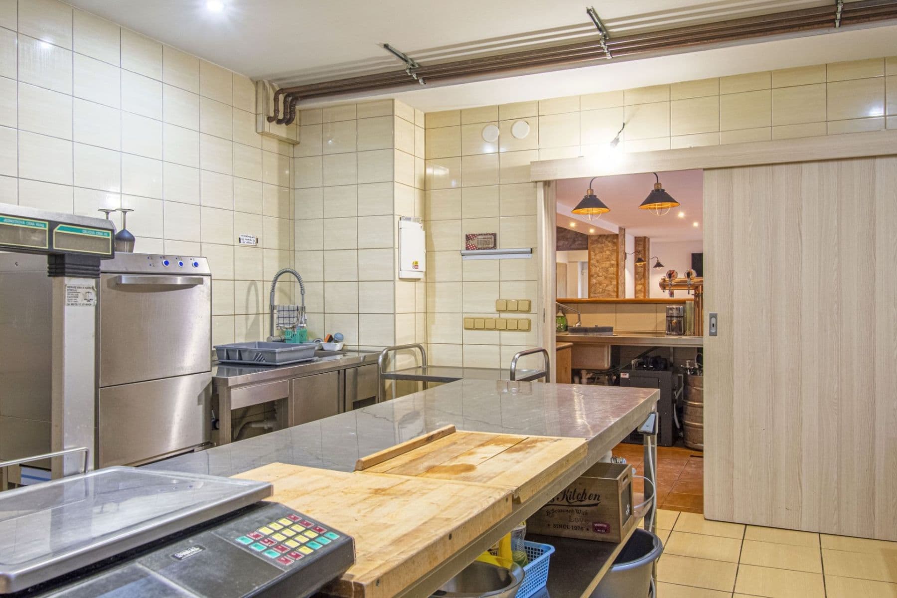 Predaj nebytového priestoru 464 m², Rajnochovice, Zlínský kraj Predaj nebytového priestoru 464 m², Rajnochovice, Zlínský kraj