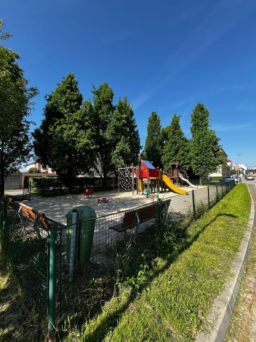 Prenájom bytu 2-izbový 52 m², Kotěrova, Prostějov, Olomoucký kraj Prenájom bytu 2-izbový 52 m², Kotěrova, Prostějov, Olomoucký kraj