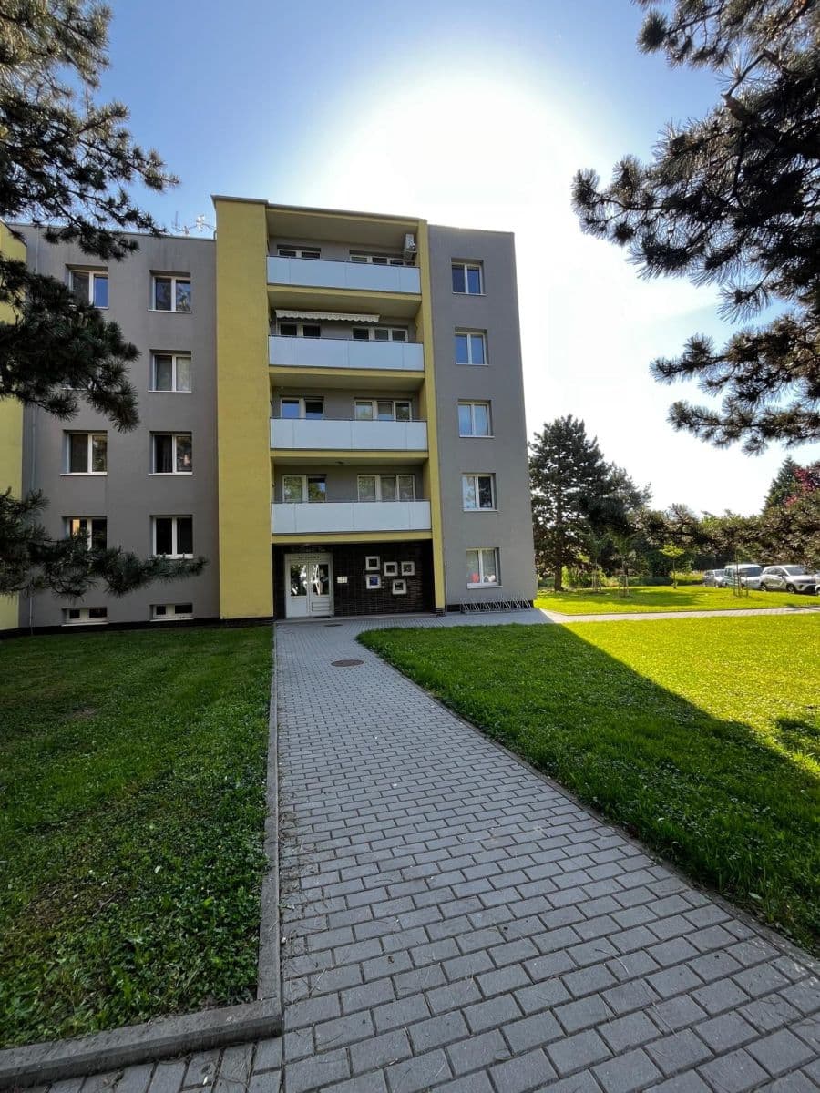 Prenájom bytu 2-izbový 52 m², Kotěrova, Prostějov, Olomoucký kraj Prenájom bytu 2-izbový 52 m², Kotěrova, Prostějov, Olomoucký kraj