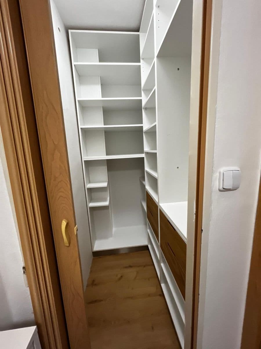 Prenájom bytu 2-izbový 52 m², Kotěrova, Prostějov, Olomoucký kraj Prenájom bytu 2-izbový 52 m², Kotěrova, Prostějov, Olomoucký kraj