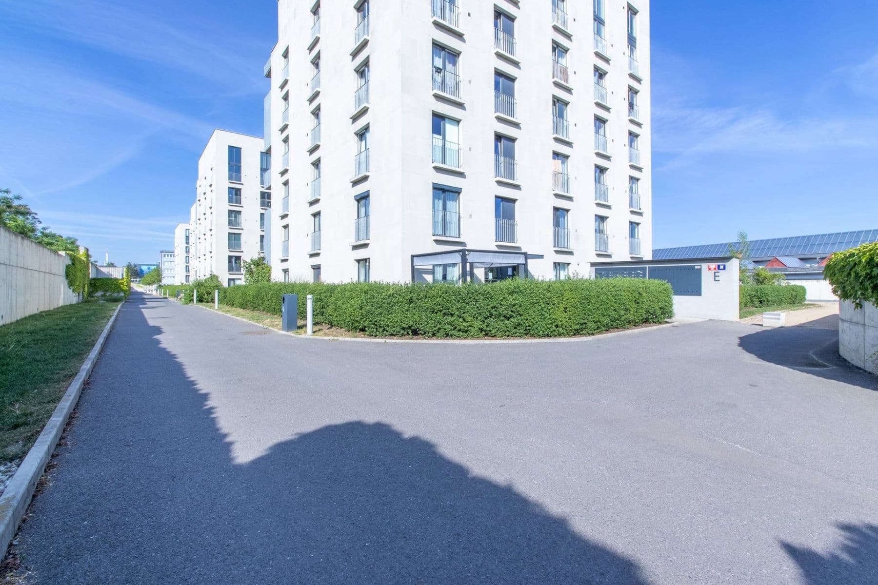 Prenájom bytu 1-izbový 25 m², Novovysočanská, Praha, Praha Prenájom bytu 1-izbový 25 m², Novovysočanská, Praha, Praha