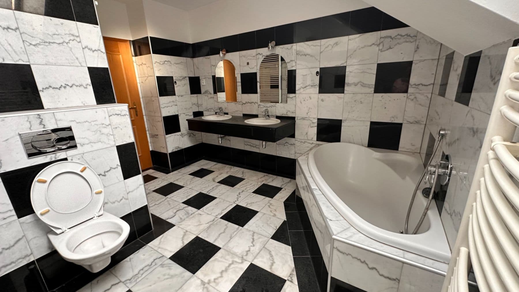 Prenájom bytu 2-izbový 76 m², Sabinova, Praha, Praha Prenájom bytu 2-izbový 76 m², Sabinova, Praha, Praha
