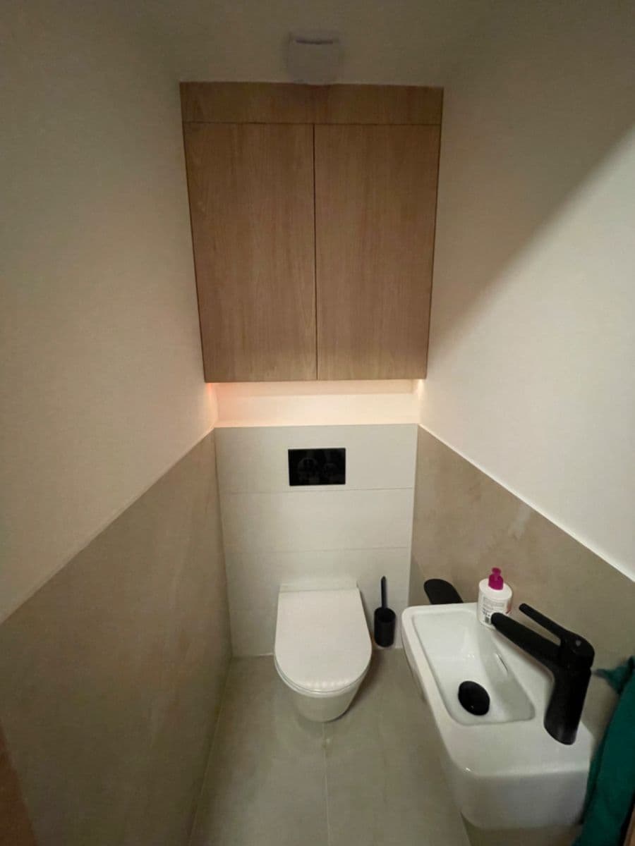 Prenájom bytu 3-izbový 96 m², Vodnická, Praha, Praha Prenájom bytu 3-izbový 96 m², Vodnická, Praha, Praha