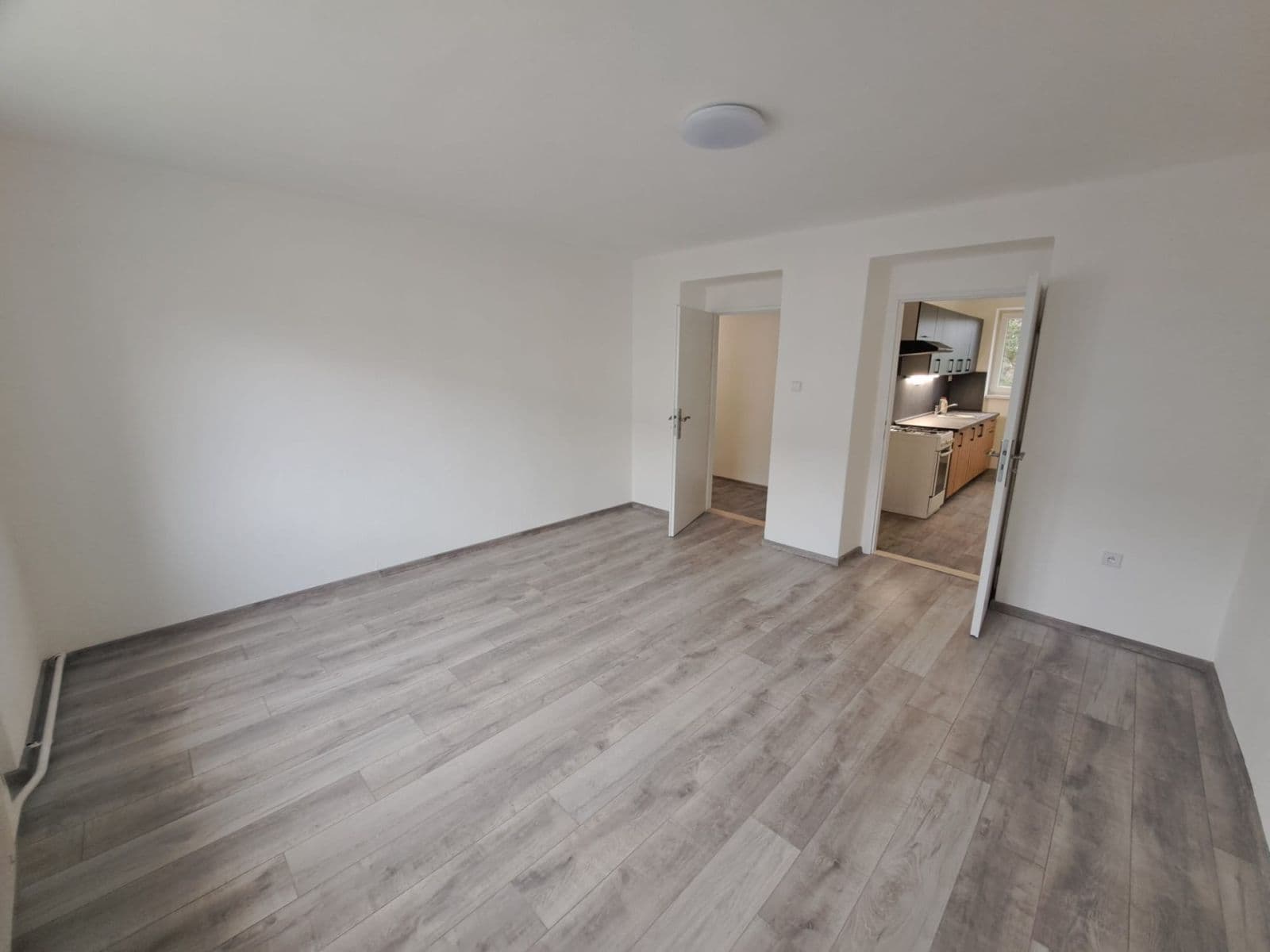 Prenájom bytu 2-izbový 62 m², Nádražní, Frenštát pod Radhoštěm, Moravskoslezský kraj Prenájom bytu 2-izbový 62 m², Nádražní, Frenštát pod Radhoštěm, Moravskoslezský kraj