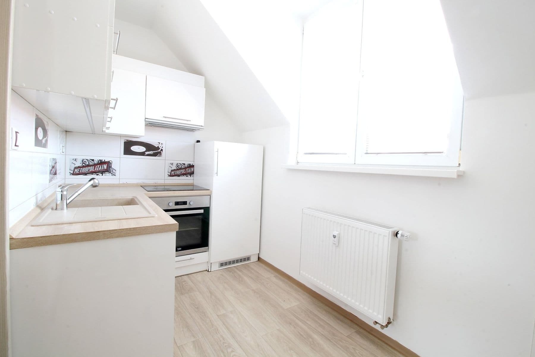 Prenájom bytu 3-izbový 68 m², třída Osvobození, Příbram, Středočeský kraj Prenájom bytu 3-izbový 68 m², třída Osvobození, Příbram, Středočeský kraj