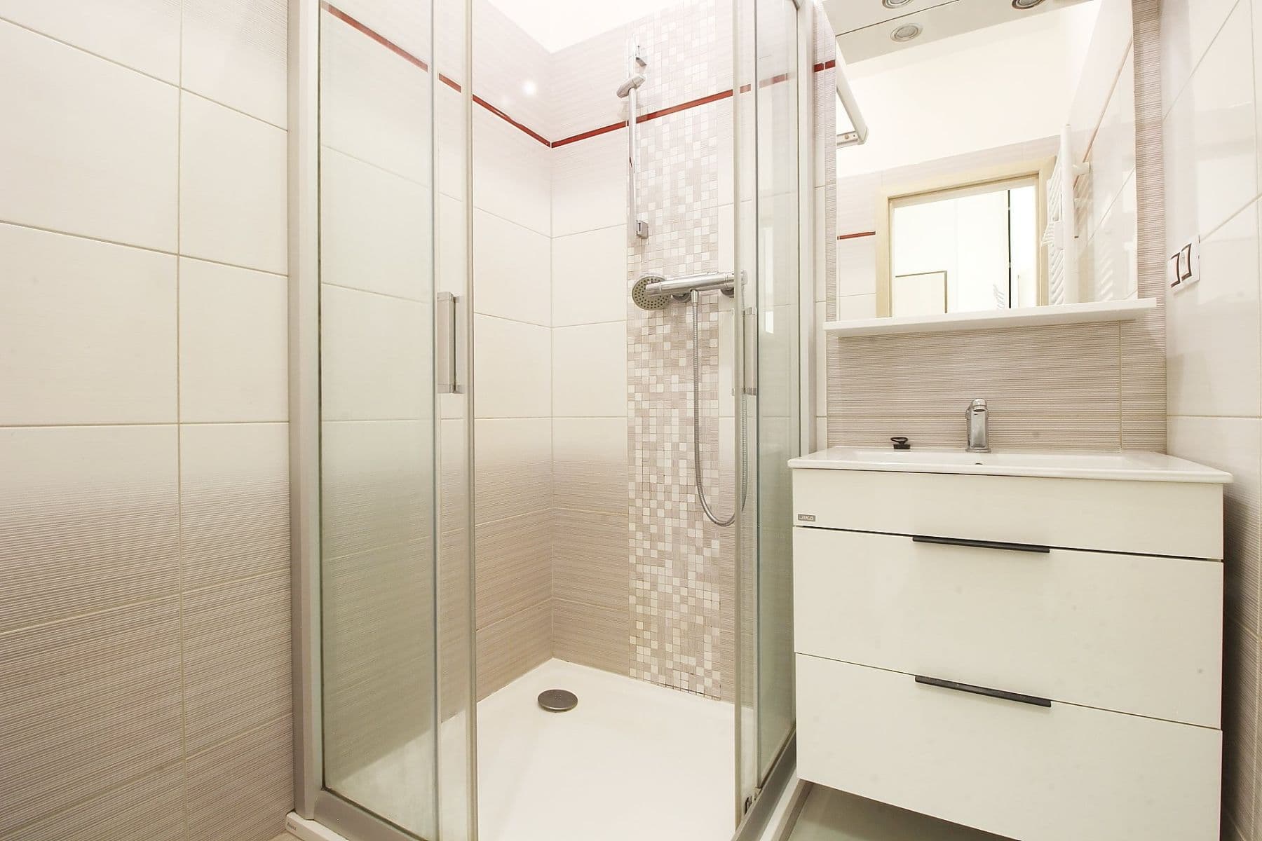 Prenájom bytu 3-izbový 68 m², třída Osvobození, Příbram, Středočeský kraj Prenájom bytu 3-izbový 68 m², třída Osvobození, Příbram, Středočeský kraj