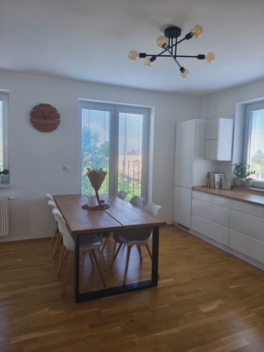 Predaj bytu 3-izbový 73 m², Hraniční, Bořanovice, Středočeský kraj Predaj bytu 3-izbový 73 m², Hraniční, Bořanovice, Středočeský kraj