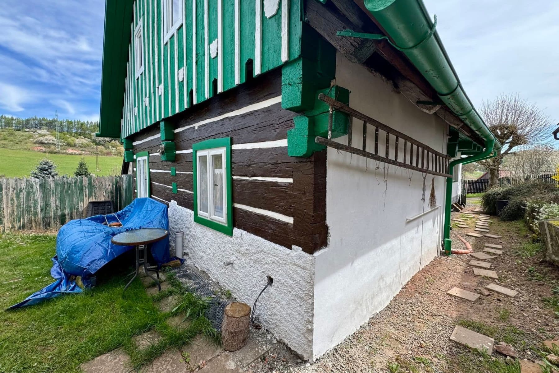 Predaj rekreačného objektu 95 m², pozemok 100 m², Pecka, Královéhradecký kraj Predaj rekreačného objektu 95 m², pozemok 100 m², Pecka, Královéhradecký kraj