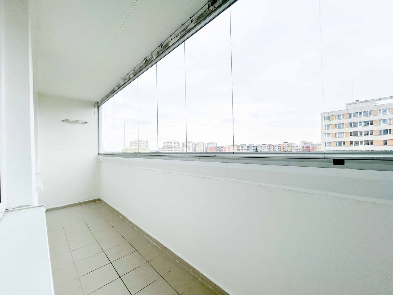 Prenájom bytu 1-izbový 35 m², Jílovská, Praha, Praha Prenájom bytu 1-izbový 35 m², Jílovská, Praha, Praha