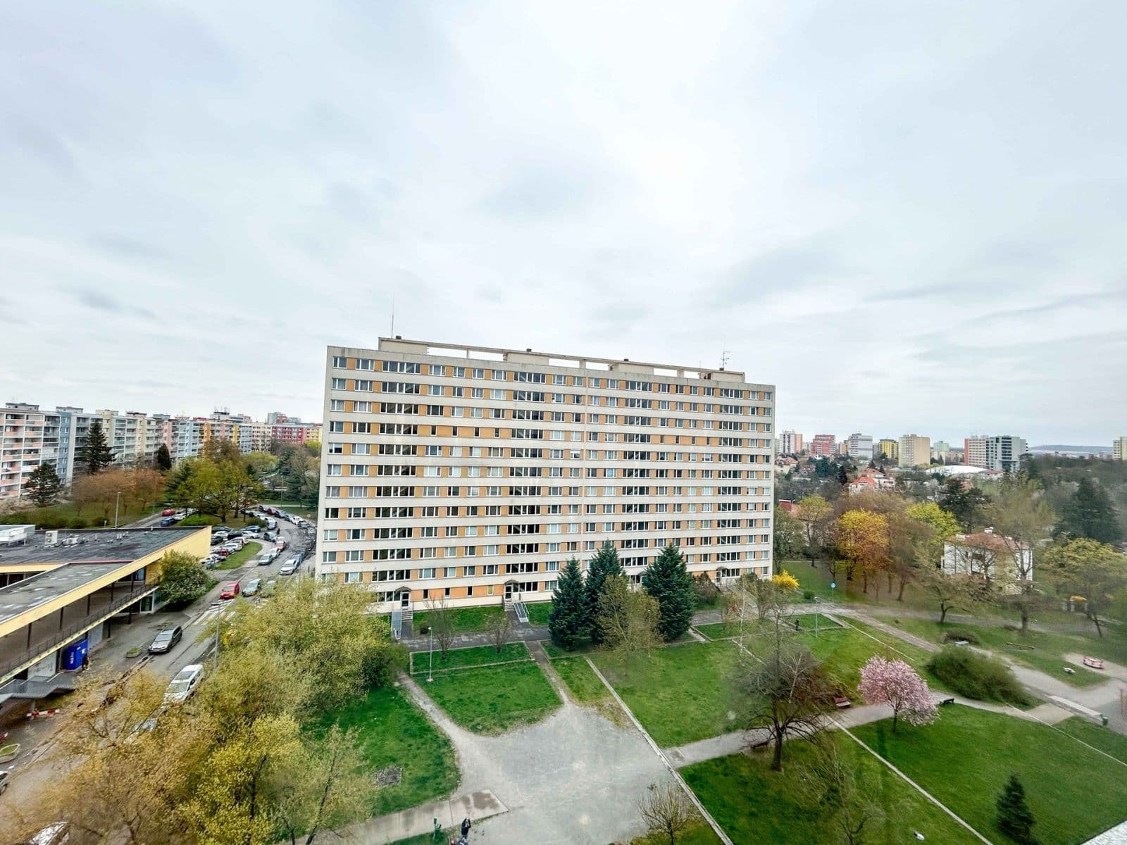 Prenájom bytu 1-izbový 35 m², Jílovská, Praha, Praha Prenájom bytu 1-izbový 35 m², Jílovská, Praha, Praha