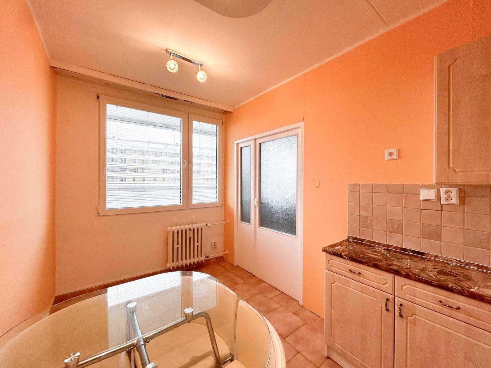 Prenájom bytu 1-izbový 35 m², Jílovská, Praha, Praha Prenájom bytu 1-izbový 35 m², Jílovská, Praha, Praha