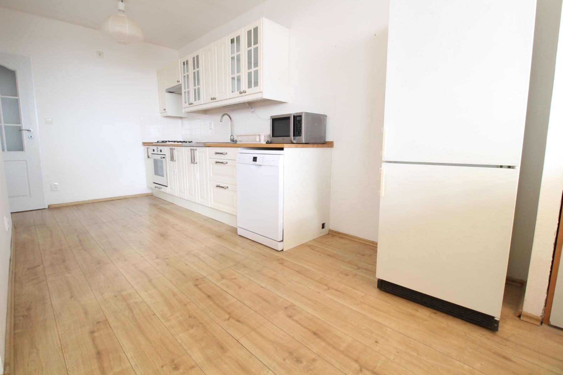 Prenájom bytu 3-izbový 70 m², Radimovická, Praha, Praha Prenájom bytu 3-izbový 70 m², Radimovická, Praha, Praha