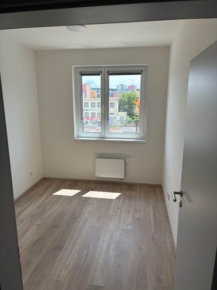Prenájom bytu 2-izbový 46 m², U Továren, Praha, Praha Prenájom bytu 2-izbový 46 m², U Továren, Praha, Praha