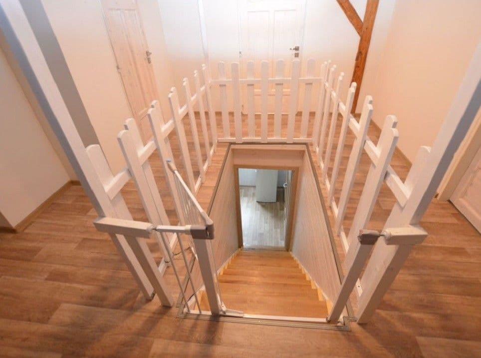 Predaj domu 392 m², pozemek 2.501 m², Hamerská, Kovářská, Ústecký kraj Predaj domu 392 m², pozemek 2.501 m², Hamerská, Kovářská, Ústecký kraj