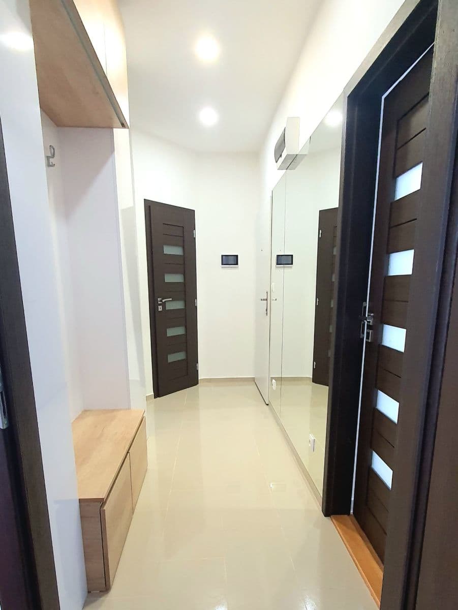 Predaj bytu 3-izbový 78 m², Nové Mesto, Bratislavský kraj Predaj bytu 3-izbový 78 m², Nové Mesto, Bratislavský kraj